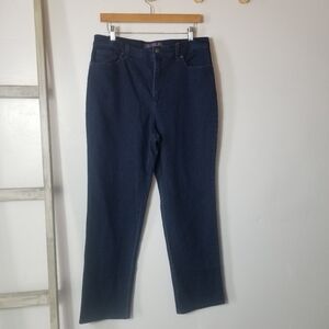 GLORIA VANDERBILT WOMEN'S AMANDA DARKER WASH JEANS SIZE 14